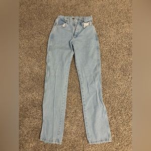 Wrangle cowboy cut jeans. 1x34